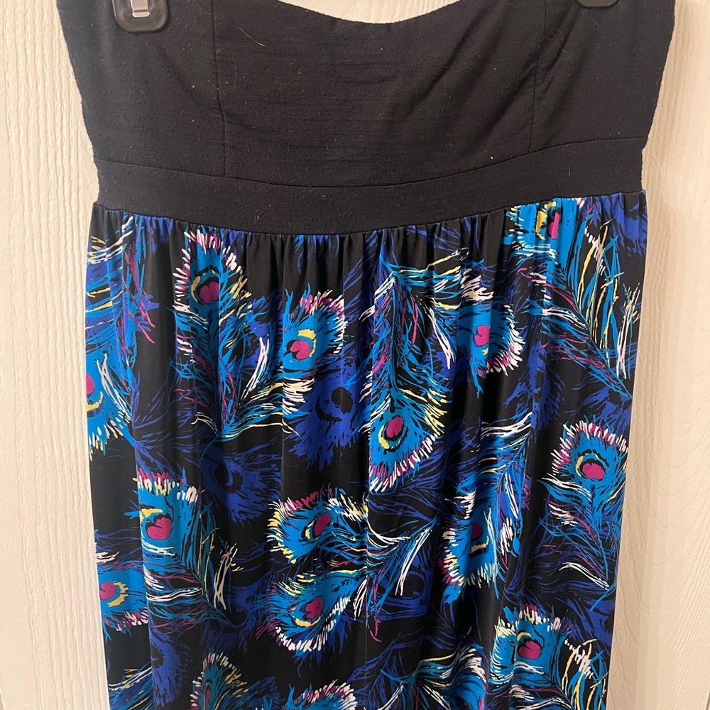 Elegant Black and Blue Peacock Print Skirt